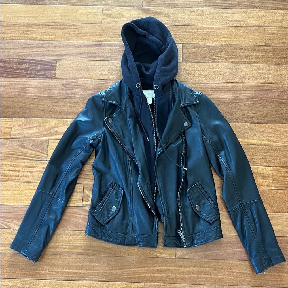 Caslon Nordstroms Super Soft Black Leather Moto Jacket Removable hoodie XXS